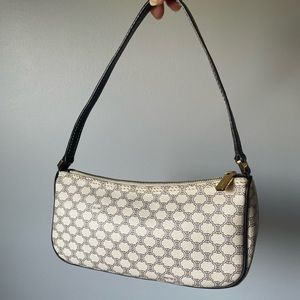 Celine Triomphe Pochette